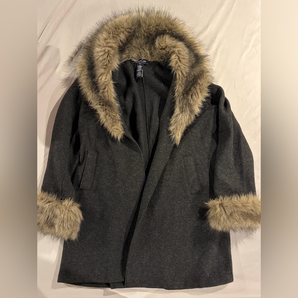 Jones New York Jackets & Blazers - Jones New York Dark Gray Wool Trench Coat with Faux Fur Trim